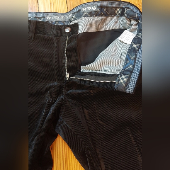 Black Corduroys 38x32 - Picture 5 of 5